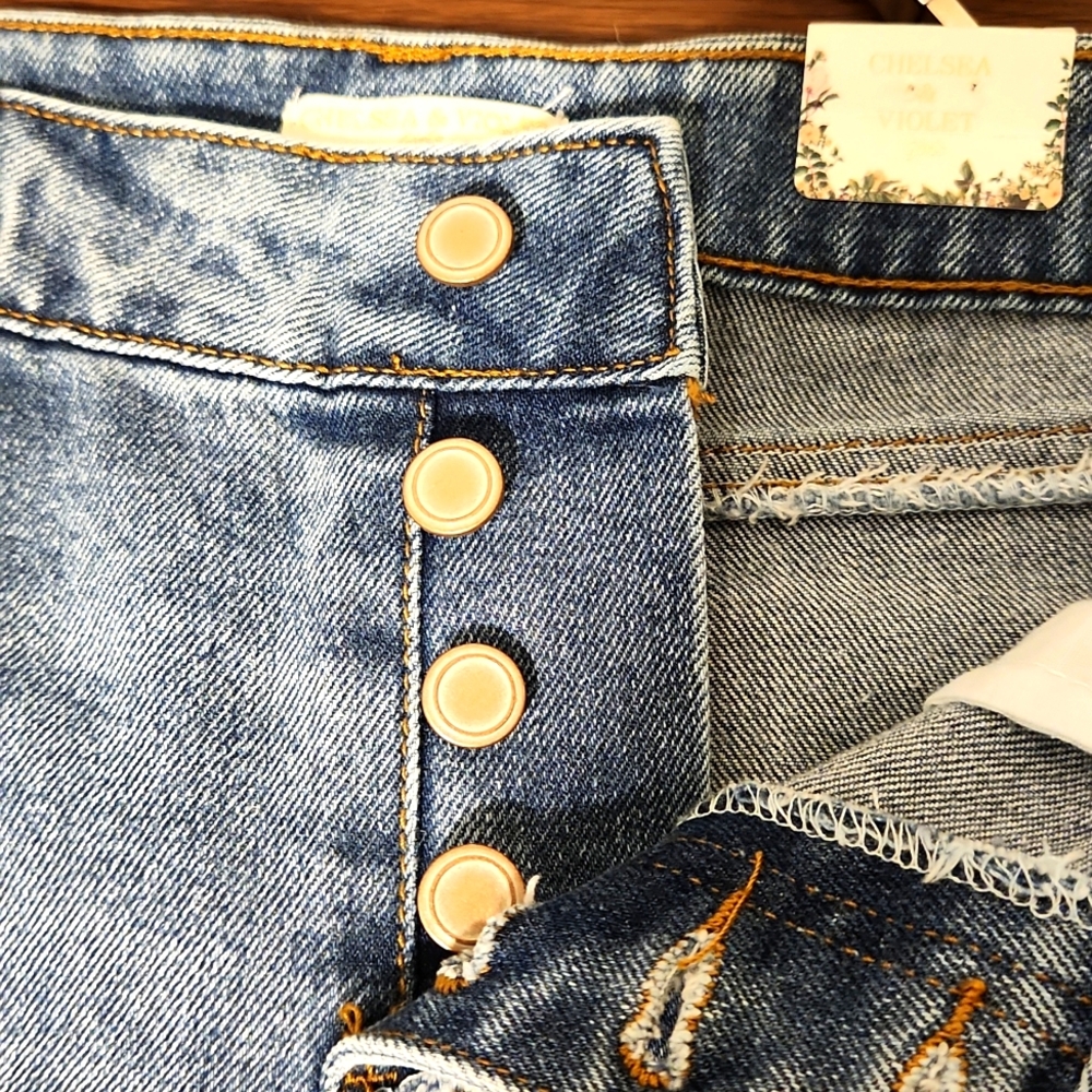 Chelsea & Violent Girls Size 16 Distressed Blue Jean Shorts - Picture 4 of 4